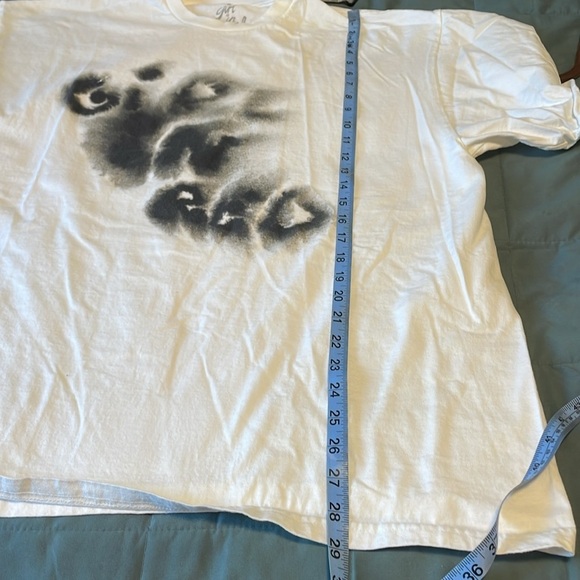 Girl in Red Shirt XXL White Black Merch Tour Official Pop Music Concert Band - Picture 10 of 11